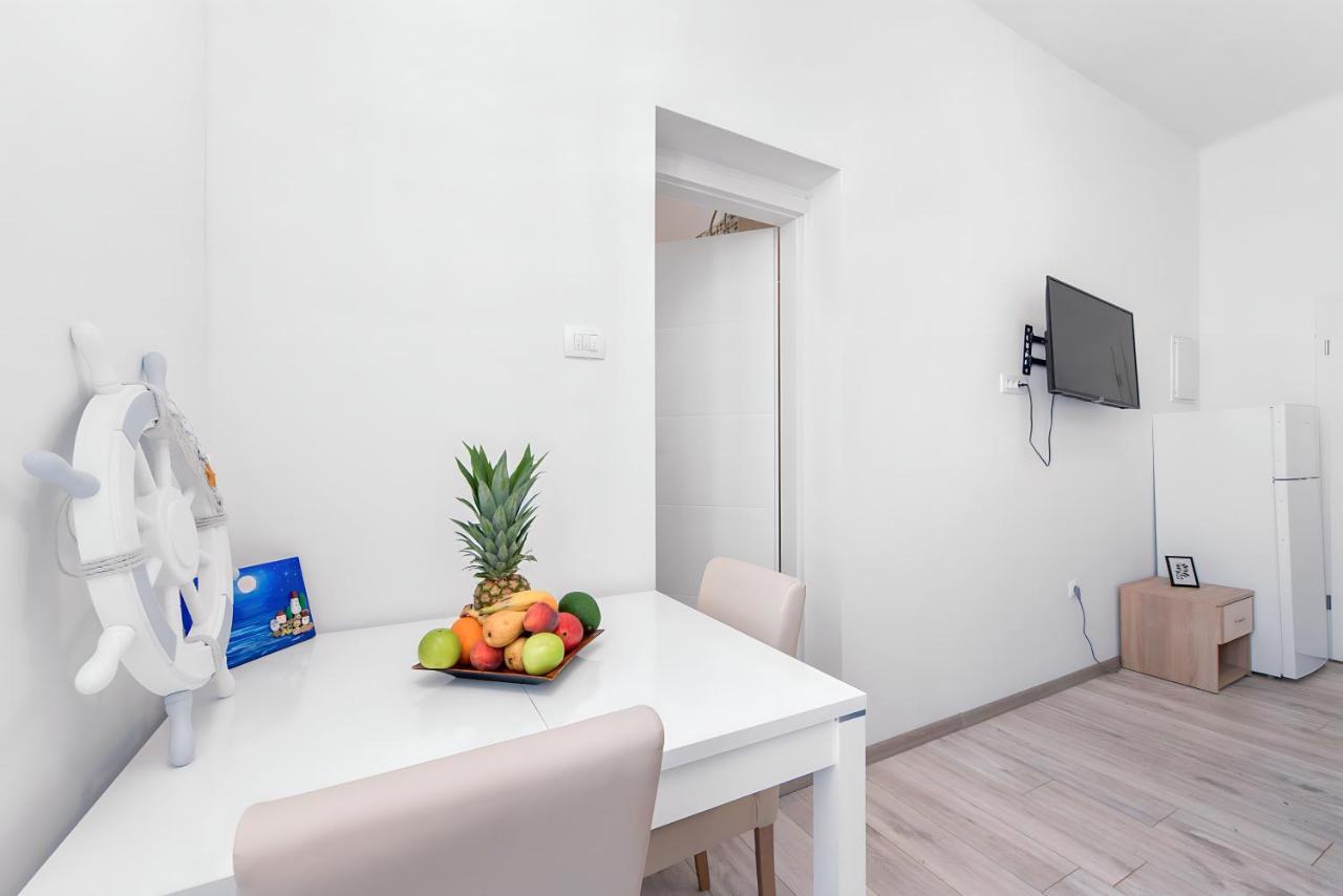 City Studio Market 5 - Rijeka Rent Экстерьер фото